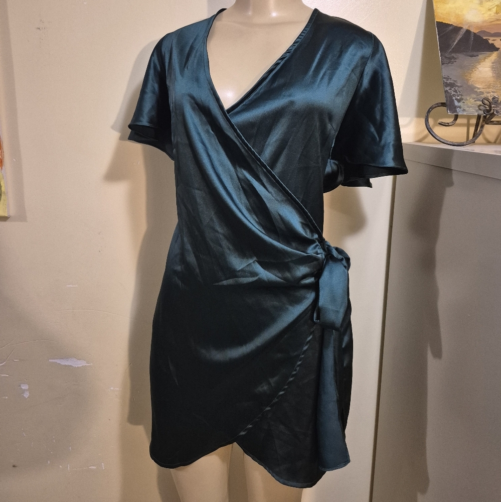 Vici Satin And Spandex Wrap Dress L